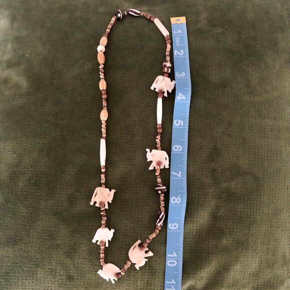 Vintage Zuni Festish Beaded Necklace Glass Clay Beads Carved Elephants - Picture 5 of 6